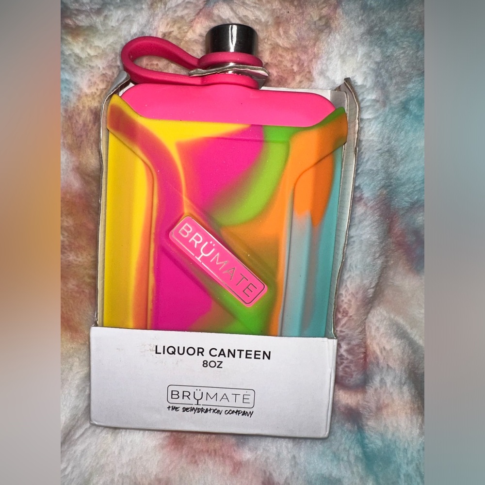 BruMate 8oz Liquor Canteen - Tie Dye Swirl (Pink)